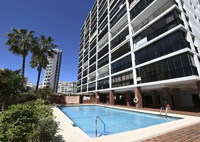 Colon - Grupo Antonio Perles Apartment